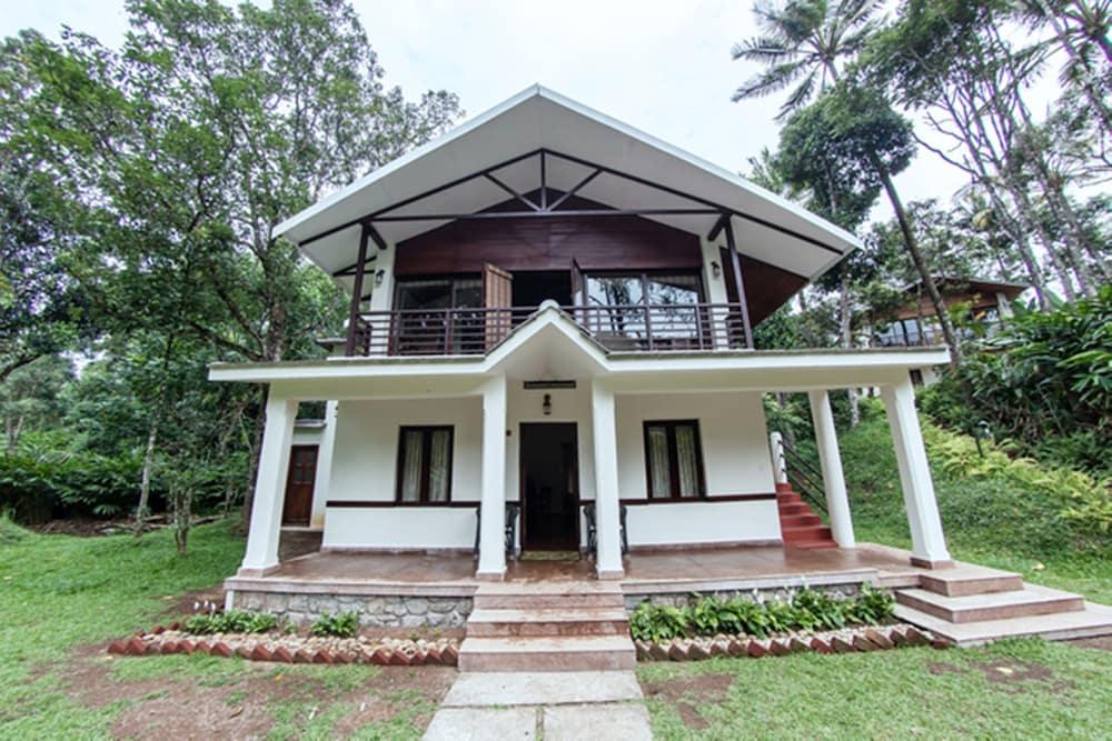 Carmelia Haven Resort Thekkady Exterior foto