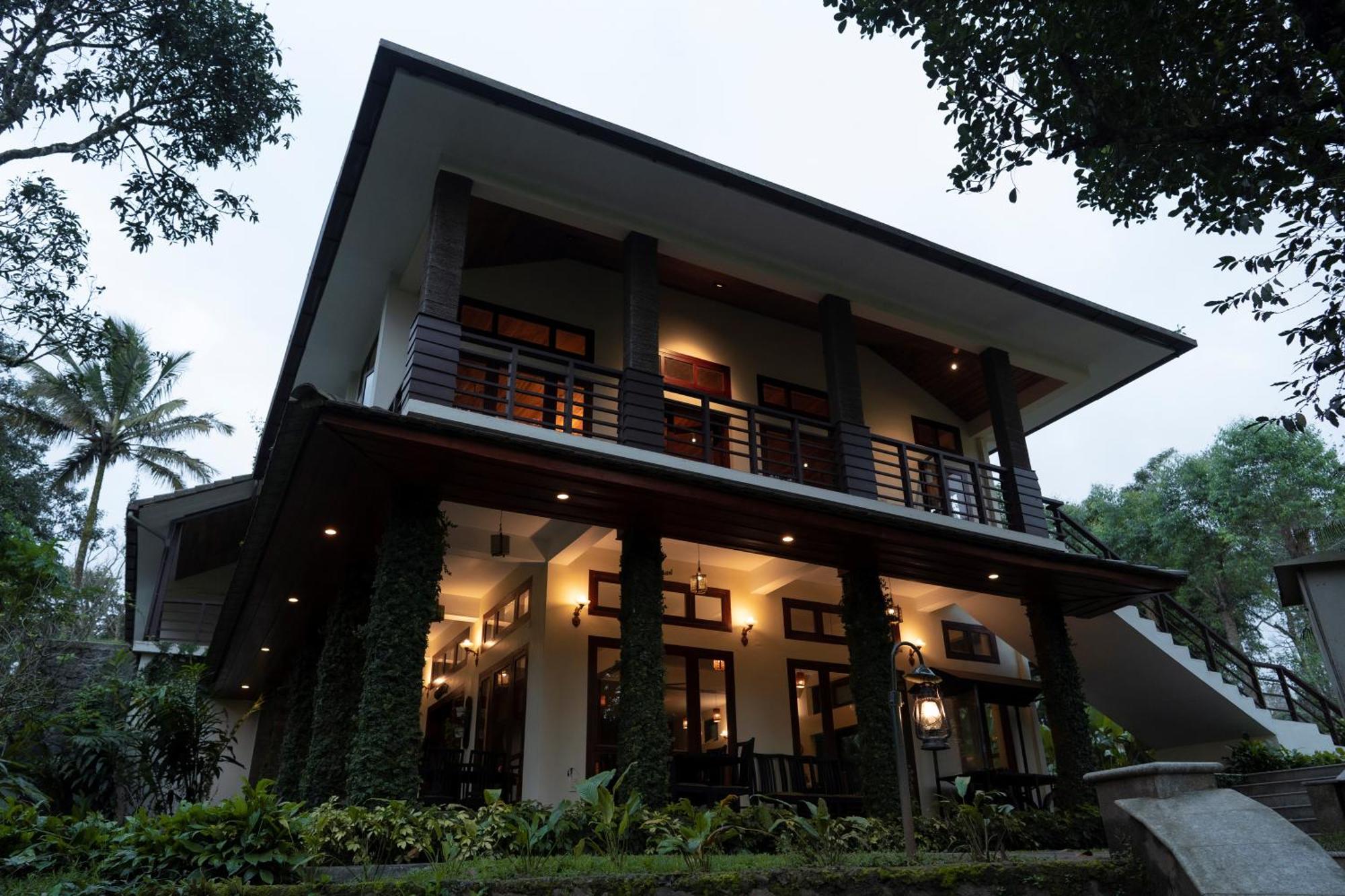 Carmelia Haven Resort Thekkady Exterior foto