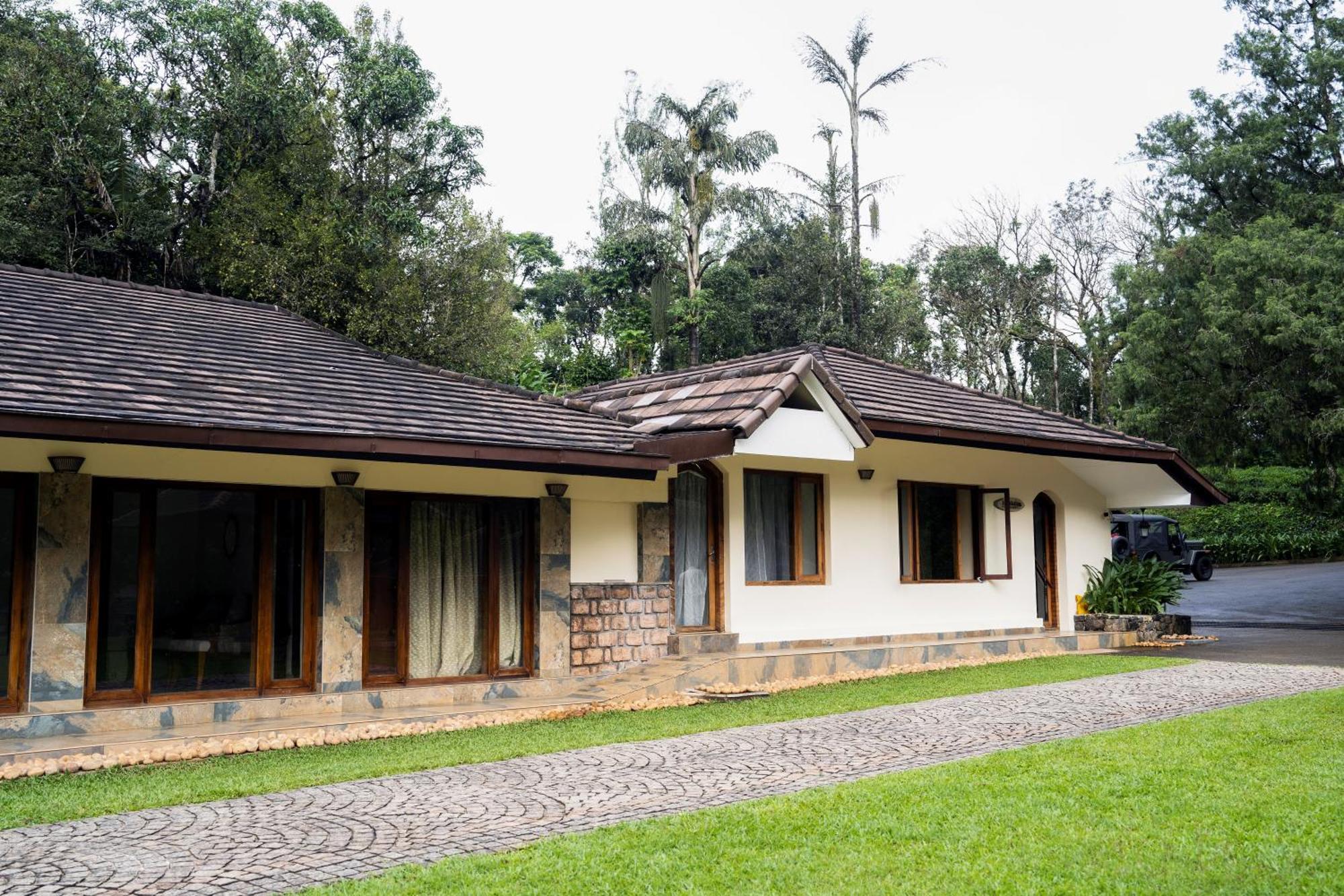 Carmelia Haven Resort Thekkady Exterior foto